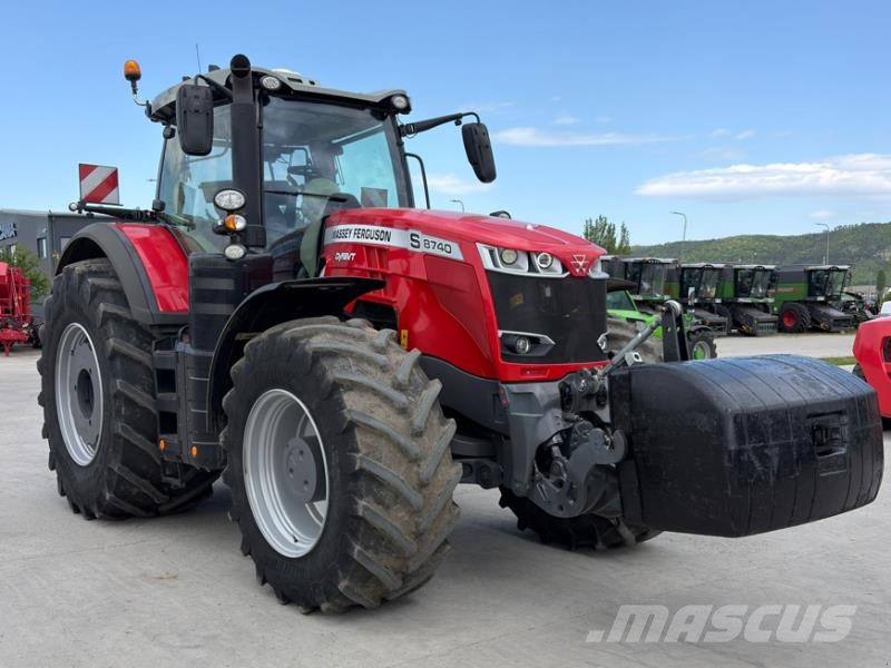 Massey Ferguson 8740 S Dyna VT Exclusive Tractors