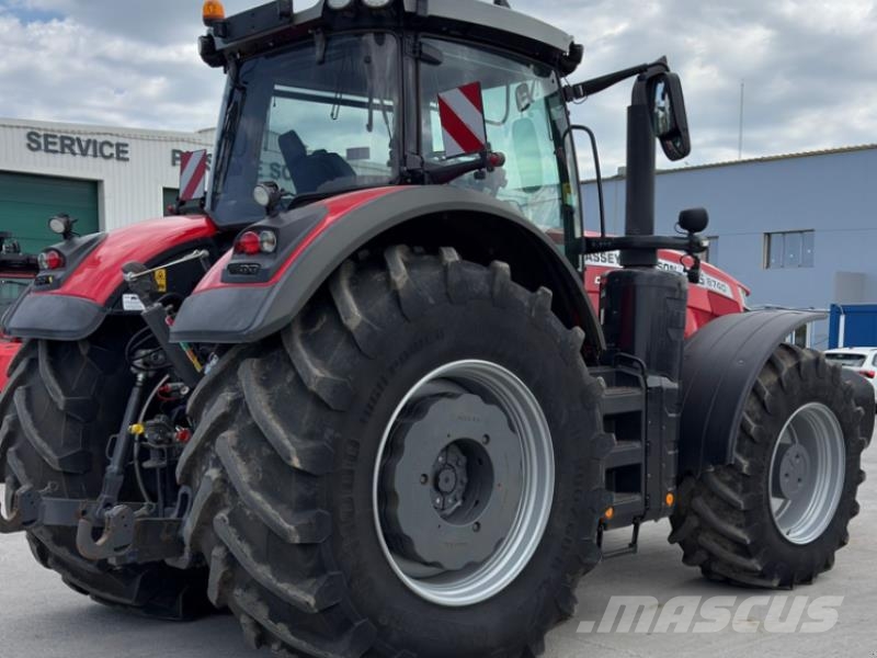 Massey Ferguson 8740 S Dyna VT Exclusive Tractors