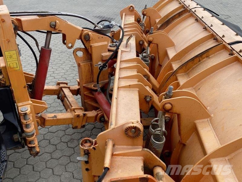 MB Trac U300 UNIMOG Landbouw - overige