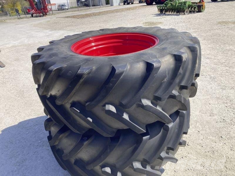 Michelin 2 GEBR. RÄDER 650/75R38 MICHEL Pneumatiky, kola a ráfky