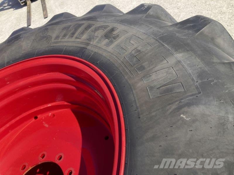 Michelin 2 GEBR. RÄDER 650/75R38 MICHEL Pneumatiky, kola a ráfky