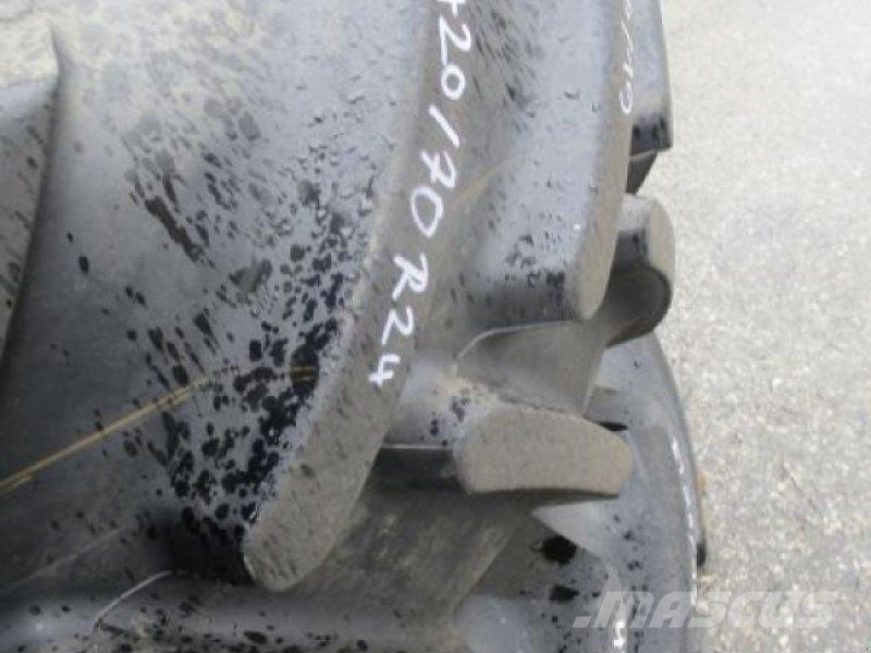 Michelin 420/70 R24 + 480/70 R38 #359 Pneumatiky, kolesá a ráfiky