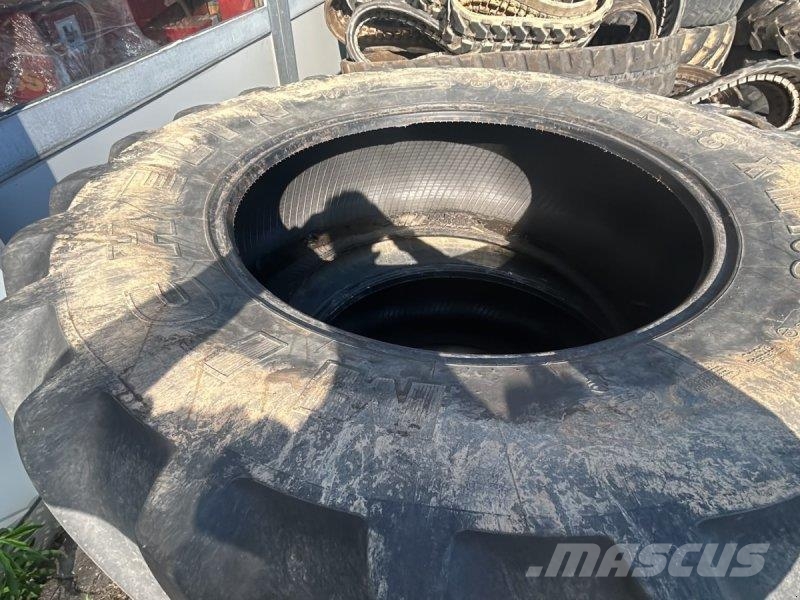 Michelin 600/65R38 480/65R28 Gume, točkovi i felne