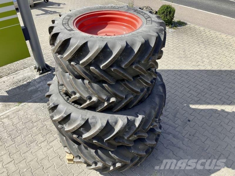 Michelin KRS 440/65 R28 + 540/65 R38 Gume, točkovi i felne