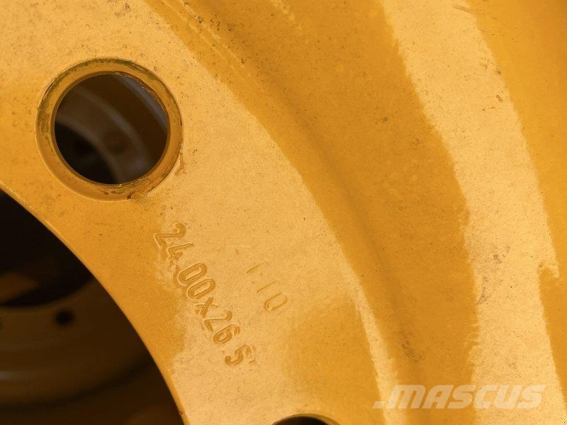 Mitas 710/50R26,5 Tyres, wheels and rims