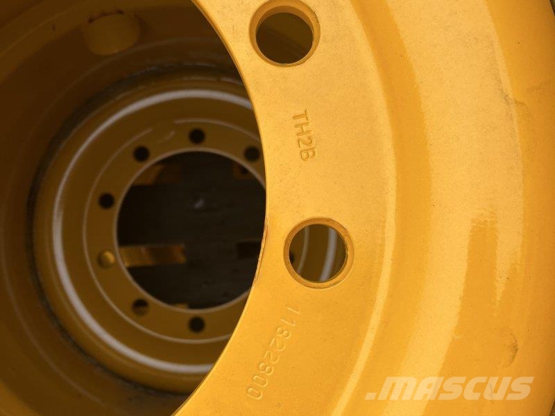 Mitas 710/50R26,5 Tyres, wheels and rims