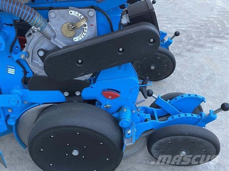 Monosem NG Plus M 8R Other sowing machines and accessories