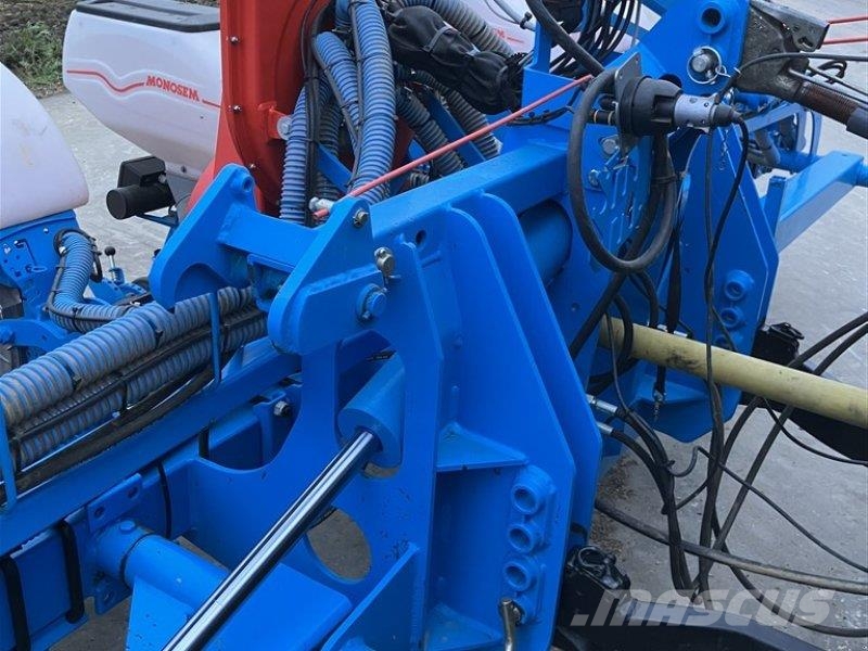 Monosem NG Plus M 8R Other sowing machines and accessories