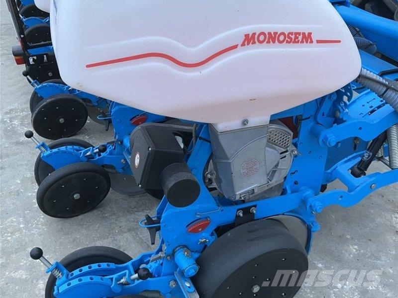 Monosem NG Plus M 8R Other sowing machines and accessories