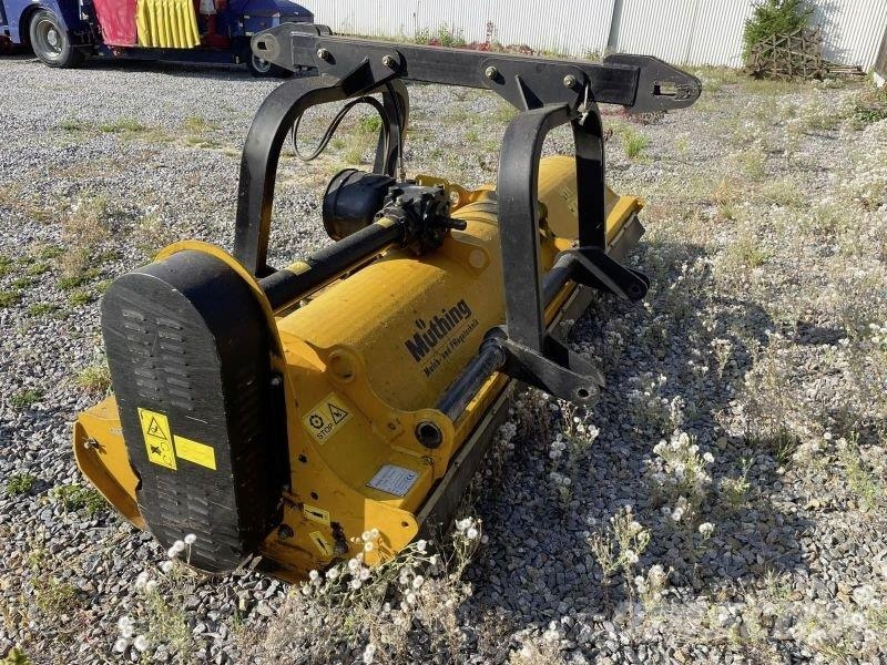 Müthing GEBR. MU M 280 DT Feldhäcksler