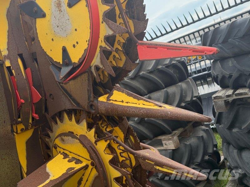 New Holland 490 FIE Kombajnove hlavice