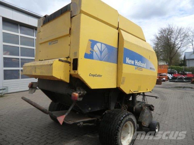 New Holland BR 7070 CC Rundballenpressen