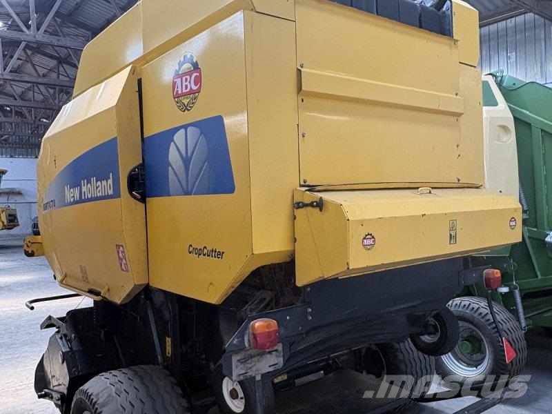 New Holland BR 7070 RC Rundbalspressar