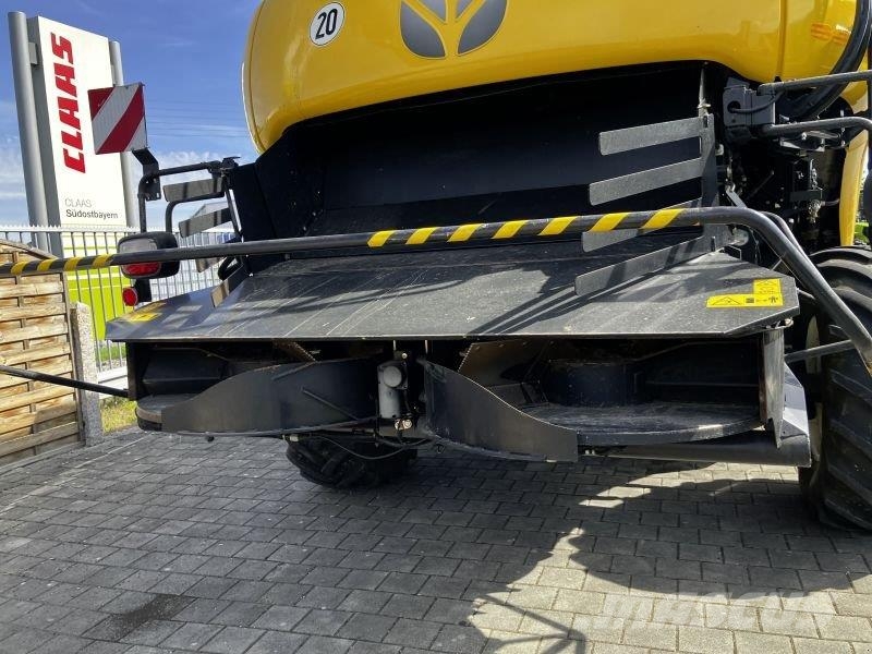 New Holland CR 8.90 + V 930 聯合收穫機