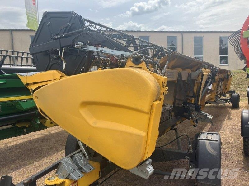 New Holland CR 9.80 حصادات