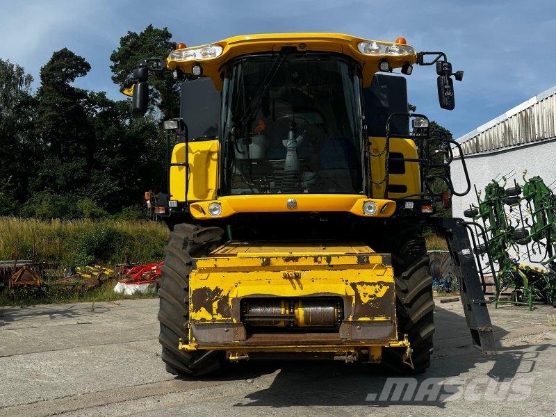 New Holland CR 9070 ELEV Maaidorsmachines