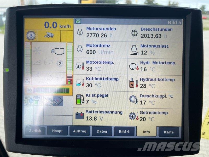 New Holland CR 9090 SCR Combine harvesters