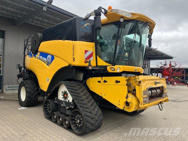 New Holland CR 9090 SCR Combine harvesters