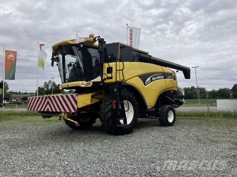 New Holland CX 880 حصادات