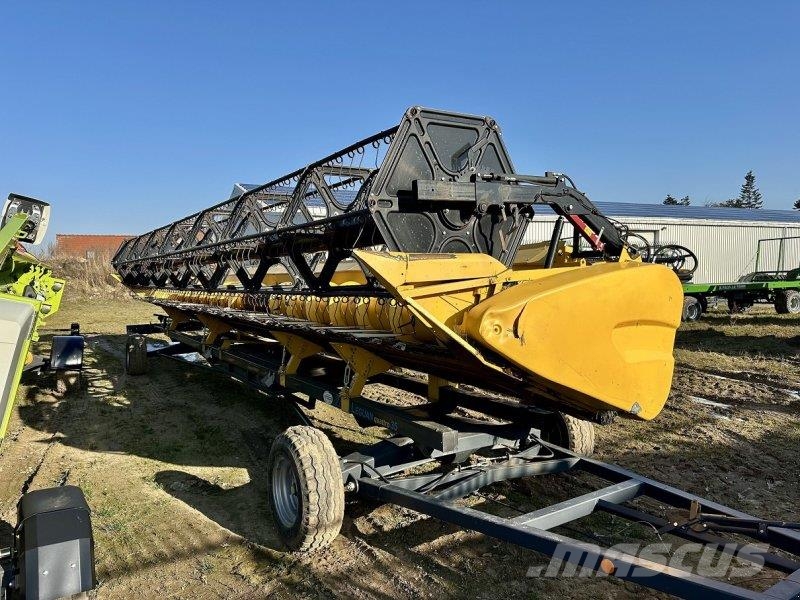 New Holland Schneidwerk 35 GHVF Combine harvester heads