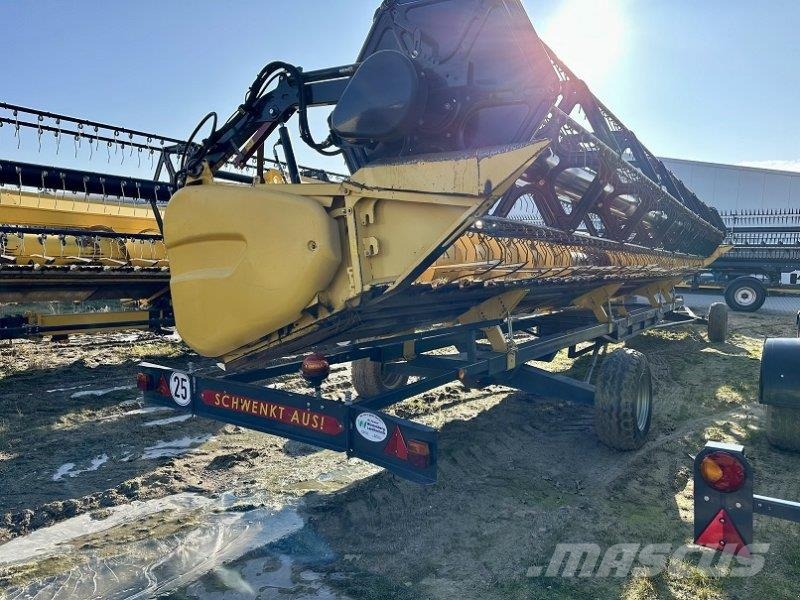 New Holland Schneidwerk 35 GHVF Combine harvester heads