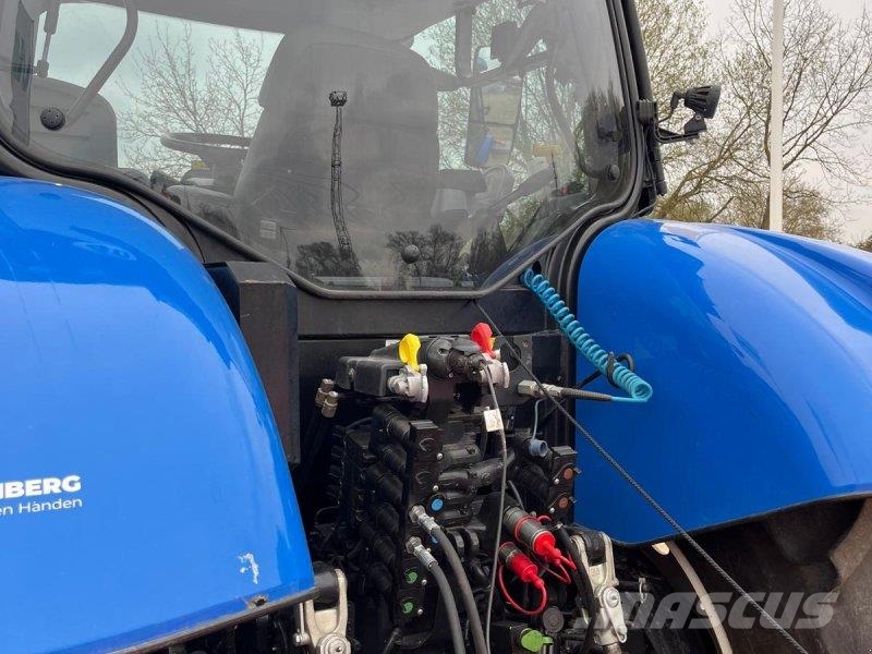 New Holland T 6.180 AC トラクター