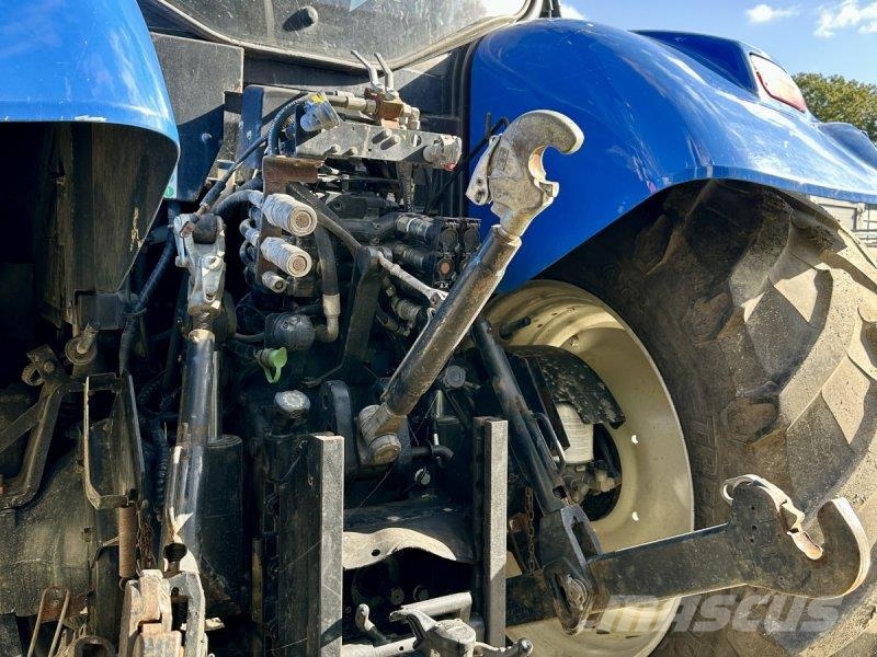 New Holland T 7.190 Трактори