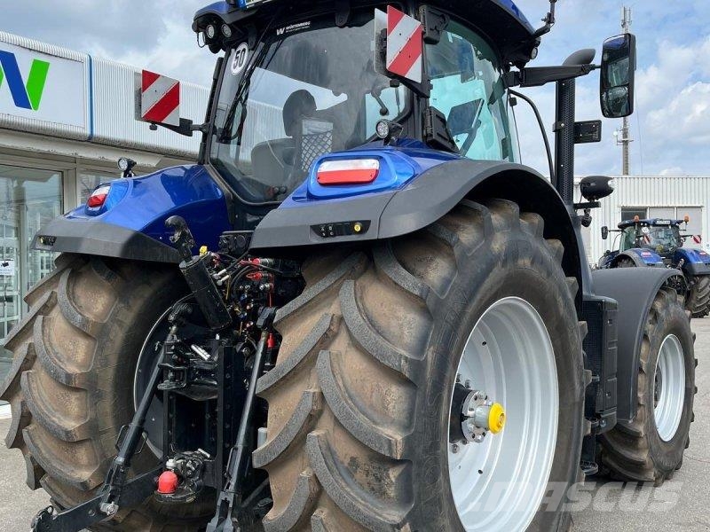New Holland T 7.270 AC Traktori