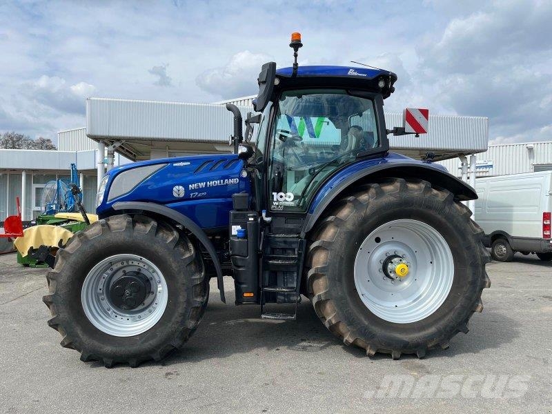 New Holland T 7.270 AC Traktori
