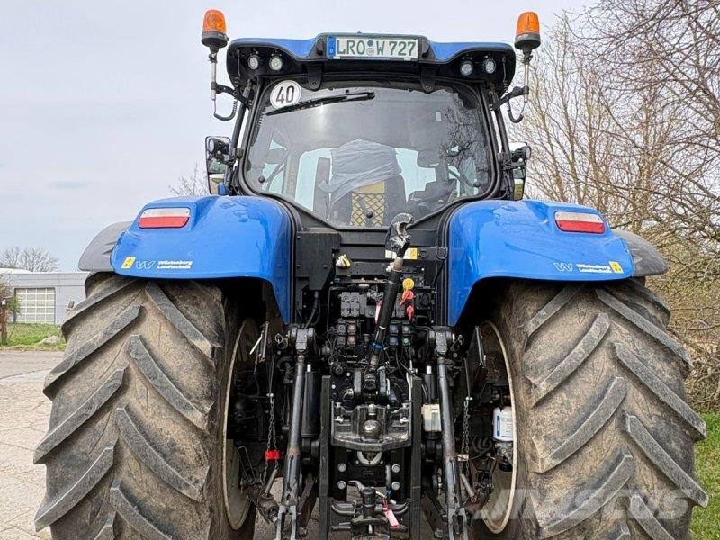 New Holland T 7.270 AC トラクター