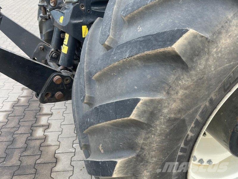 New Holland T 7.315 Traktori