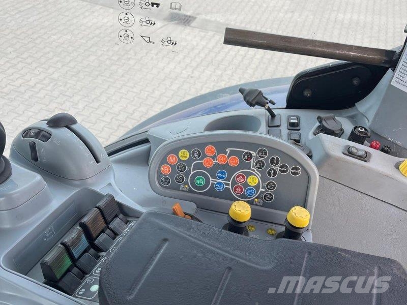 New Holland T 7.315 Traktori