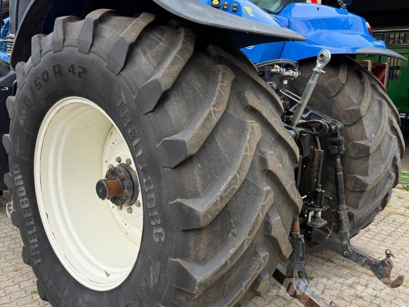 New Holland T8.410 Tractors