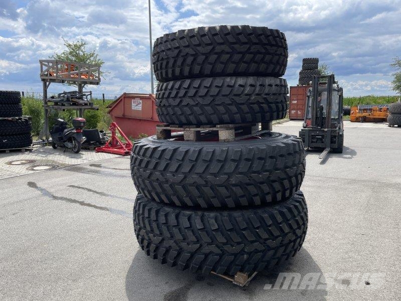 Nokian 440/80 R28 & 540/80 R38 TRI2 Gume, kolesa in platišča