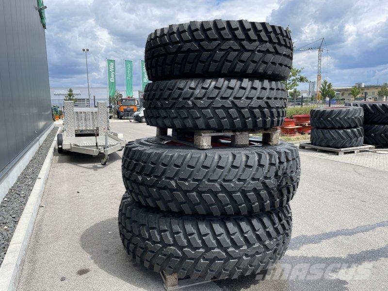 Nokian 440/80 R28 & 540/80 R38 TRI2 Gume, kolesa in platišča