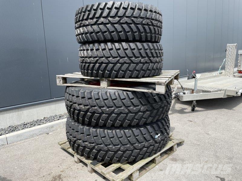 Nokian 460/65 R24 & 480/80 R34 Banden, wielen en velgen