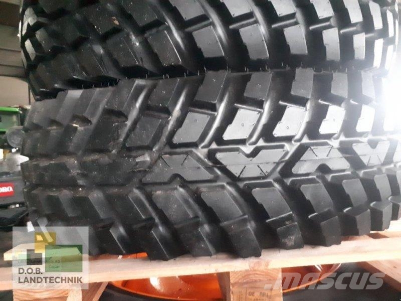Nokian Kompletträder 400/85 R24 und 480/80 R34 Banden, wielen en velgen