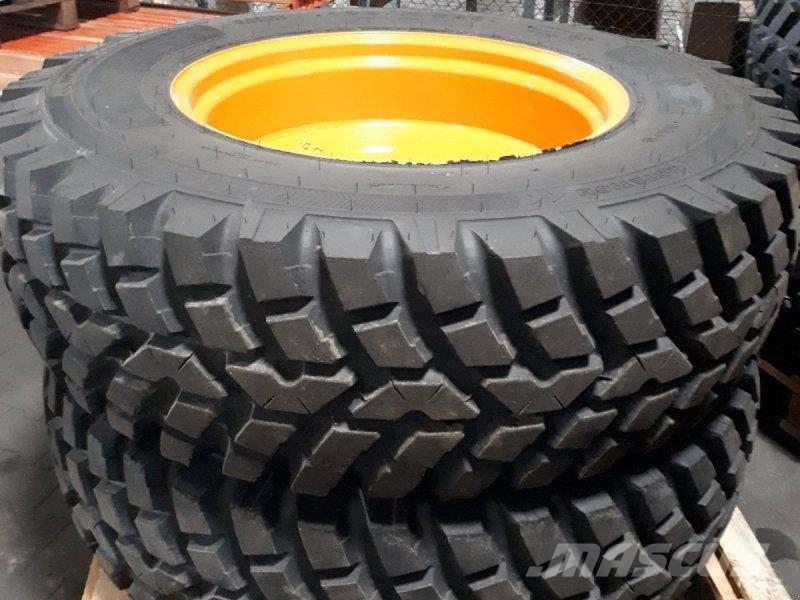 Nokian Kompletträder 400/85 R24 und 480/80 R34 Banden, wielen en velgen