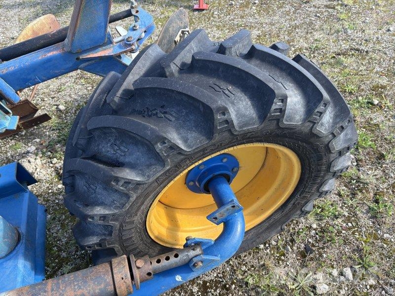 Överum DVL 7108 H Hagyományos ekék