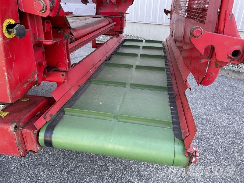 Pöttinger ERNTEBOSS II Atrelados auto-carregadores