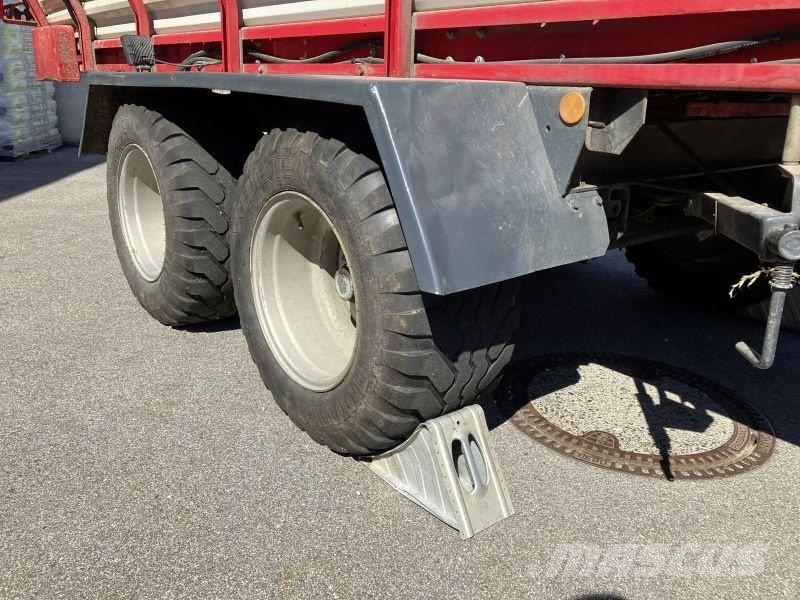 Pöttinger EUROBOSS 370 H - REDUZIERT! Atrelados auto-carregadores