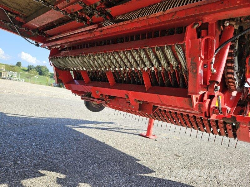 Pöttinger Faro 4500 Ladewagen