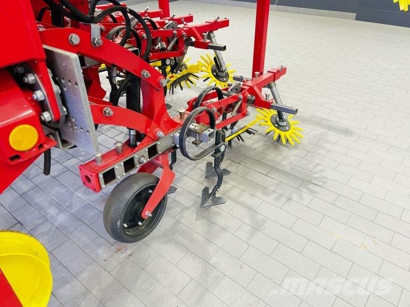 Pöttinger FLEXCARE V 6200 Cultivadores para cultivos en hilera