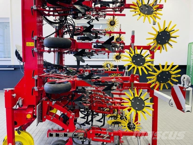 Pöttinger FLEXCARE V 6200 Cultivadores para cultivos en hilera