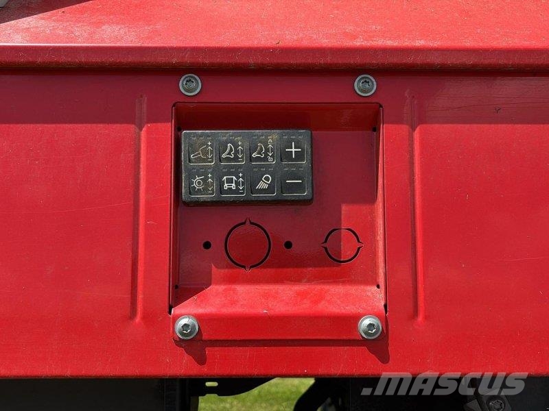 Pöttinger Jumbo 7400 Grain / Silage Trailers