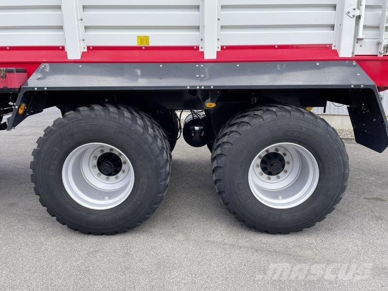 Pöttinger JUMBO 8470 Ρυμούλκα με διάταξη αυτοφόρτωσης