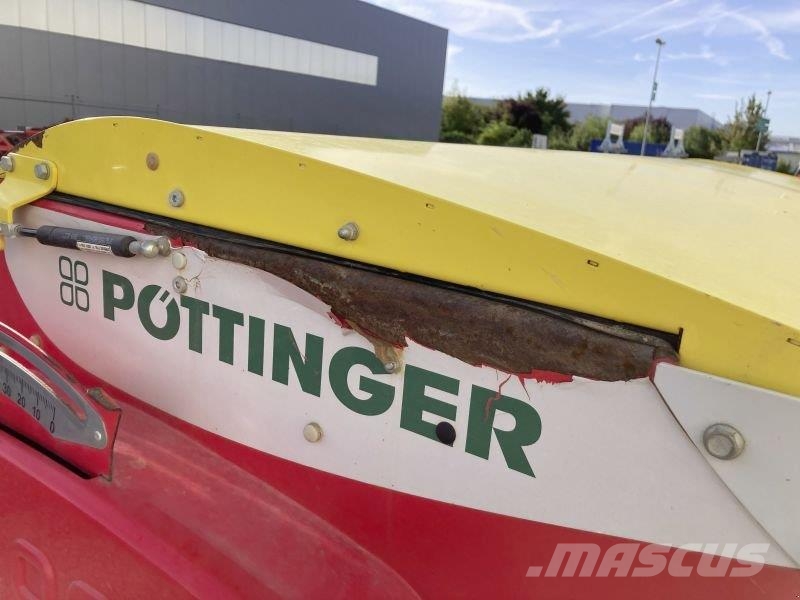 Pöttinger LION 301 U. VITASEM 302 ADD Combination drills
