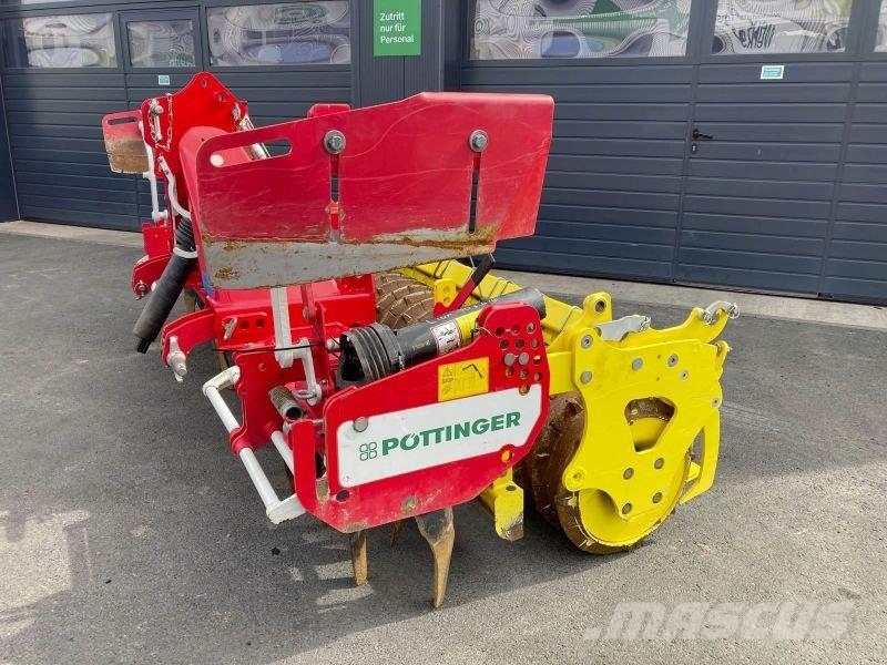 Pöttinger LION 303 PPW 500 زحافات ساحقة