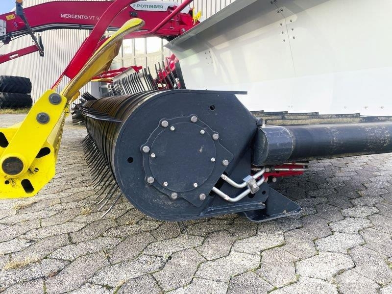 Pöttinger MERGENTO VT 9220 Schwader