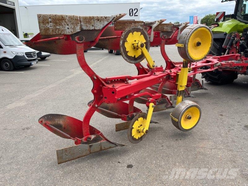 Pöttinger Servo 35 S محاريث تقليدية